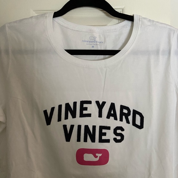 White long-sleeve Vineyard Vines shirt - Picture 3 of 3
